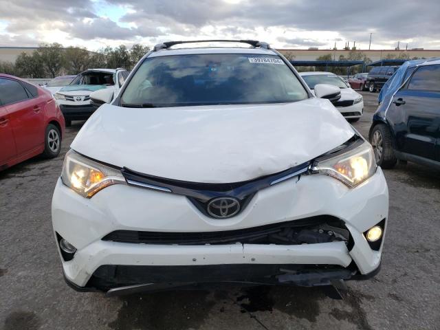 JTMWFREV7JJ156226 - 2018 TOYOTA RAV4 ADVENTURE WHITE photo 5