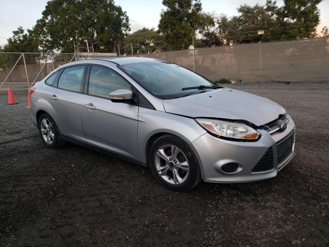 1FADP3F23DL308202 - 2013 FORD FOCUS SE SILVER photo 4