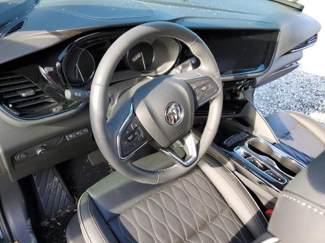 LRBFZSR40ND146169 - 2022 BUICK ENVISION AVENIR BLACK photo 8