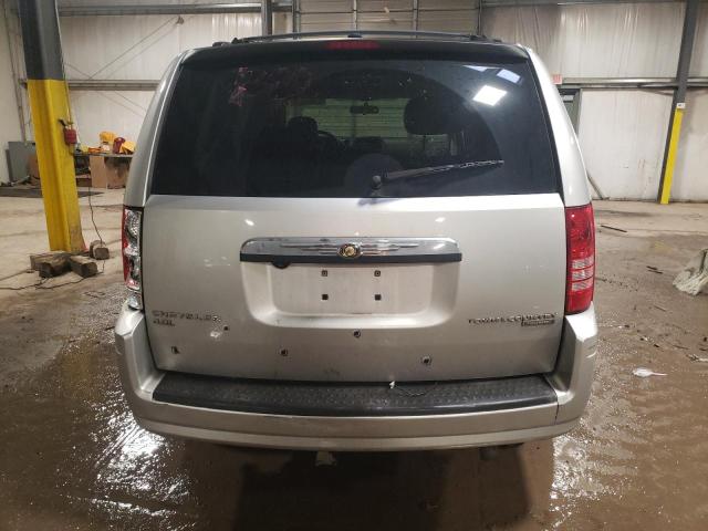 2A4RR5DX5AR162208 - 2010 CHRYSLER TOWN & COU TOURING SILVER photo 6