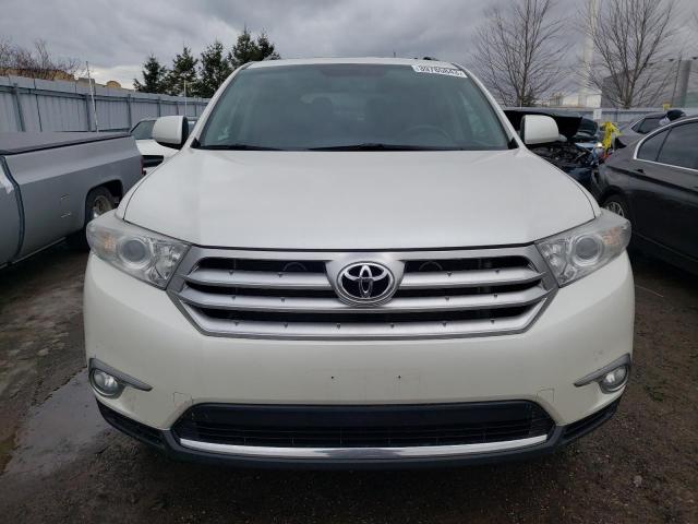 5TDBK3EHXCS128864 - 2012 TOYOTA HIGHLANDER BASE أبيض صورة 5