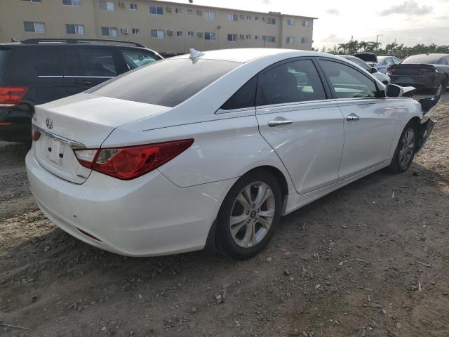 5NPEC4AC6BH169507 - 2011 HYUNDAI SONATA SE WHITE photo 3