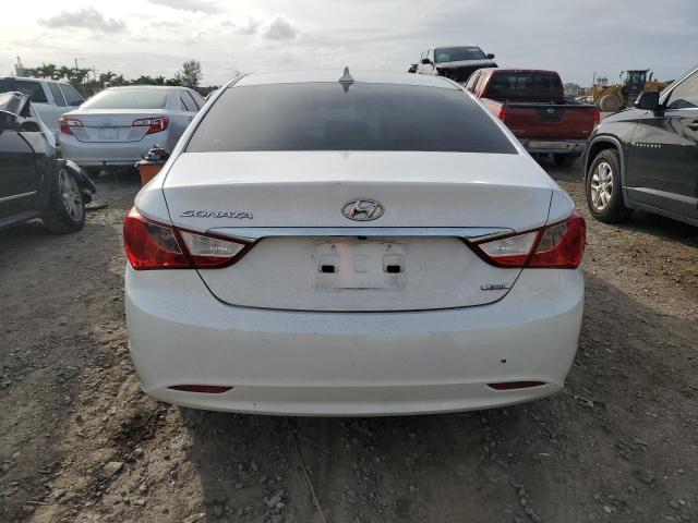 5NPEC4AC6BH169507 - 2011 HYUNDAI SONATA SE WHITE photo 6