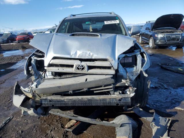 JTEBU14R130011990 - 2003 TOYOTA 4RUNNER SR5 SILVER photo 5