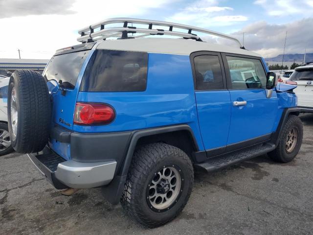 JTEBU11F470090975 - 2007 TOYOTA FJ CRUISER BLUE photo 3