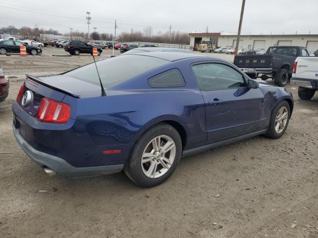 1ZVBP8AM2B5162980 - 2011 FORD MUSTANG BLUE photo 3