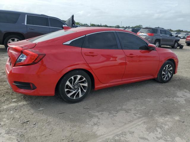 2HGFC2F7XJH610066 - 2018 HONDA CIVIC EX RED photo 3