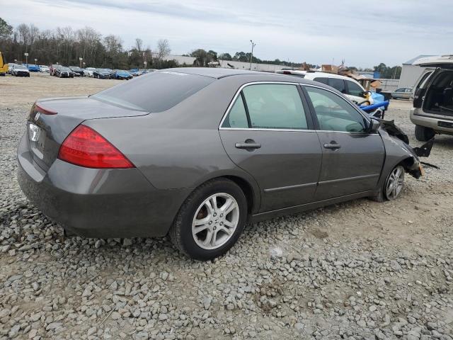 1HGCM567X7A131459 - 2007 HONDA ACCORD EX GRAY photo 3