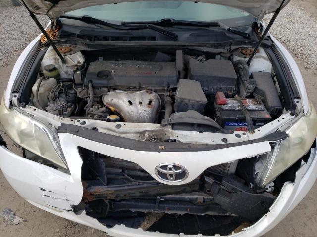 4T4BE46K39R100370 - 2009 TOYOTA CAMRY BASE WHITE photo 11
