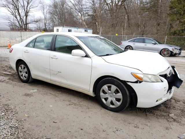 4T4BE46K39R100370 - 2009 TOYOTA CAMRY BASE WHITE photo 4