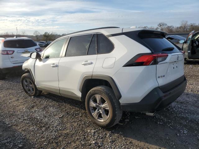 2T3W1RFV8NW222089 - 2022 TOYOTA RAV4 XLE WHITE photo 2