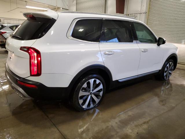 5XYP6DHC8NG304777 - 2022 KIA TELLURIDE S WHITE photo 3