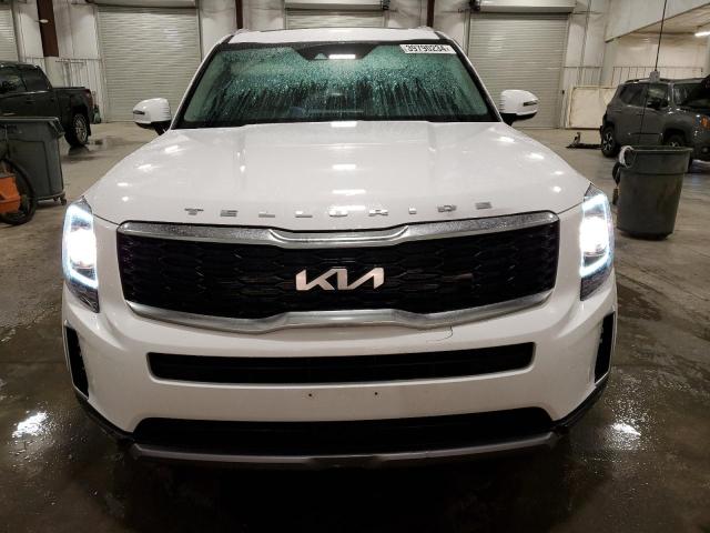 5XYP6DHC8NG304777 - 2022 KIA TELLURIDE S WHITE photo 5