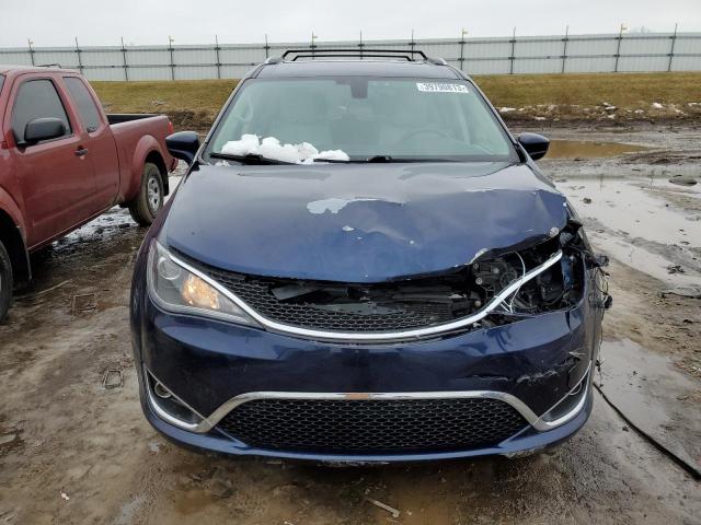 2C4RC1EG4HR594622 - 2017 CHRYSLER PACIFICA T BLUE photo 5