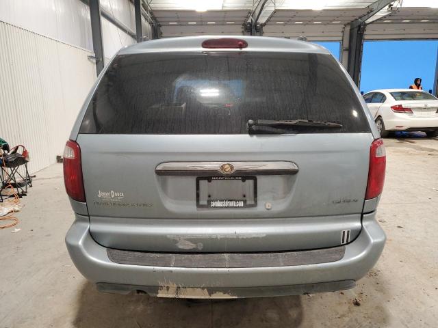 2C4GP54L15R574762 - 2005 CHRYSLER TOWN & COU TOURING SILVER photo 6