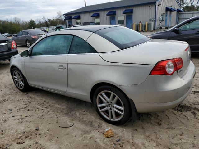 WVWFA71F19V013469 - 2009 VOLKSWAGEN EOS LUX SILVER photo 2