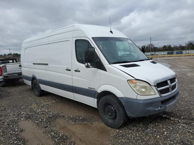 WD0PE845X95354104 - 2009 DODGE SPRINTER 2500 WHITE photo 4