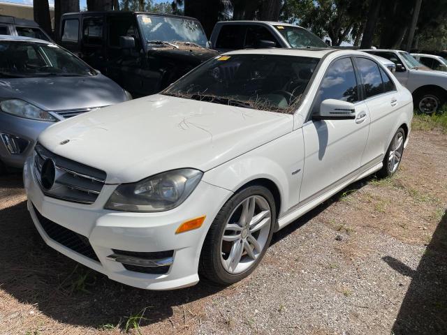 WDDGF4HB2CA608519 - 2012 MERCEDES-BENZ C 250 WHITE photo 2