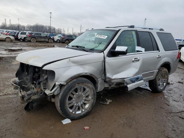 5LMFU28527LJ02945 - 2007 LINCOLN NAVIGATOR SILVER photo 1