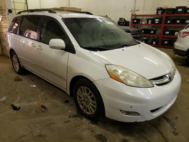 5TDZK22C28S122601 - 2008 TOYOTA SIENNA XLE WHITE photo 4