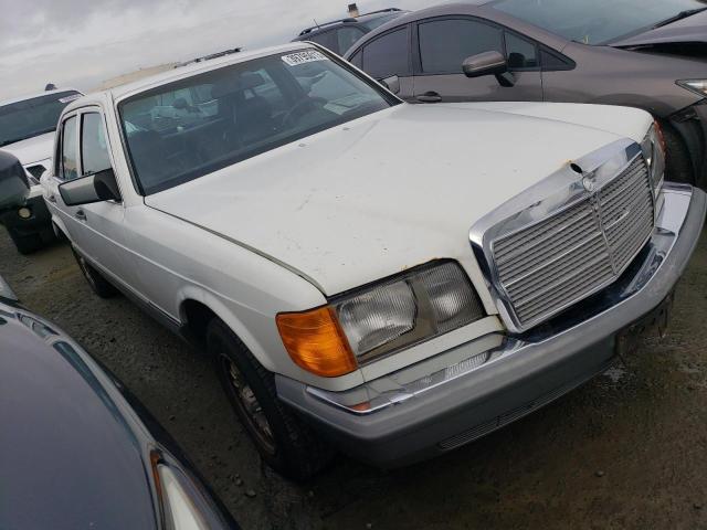 WDBCA32AXEA033735 - 1984 MERCEDES-BENZ 380 SE WHITE photo 4