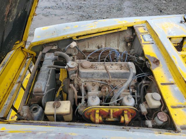 SPL31106529 - 1968 DATSUN 1600 YELLOW photo 11