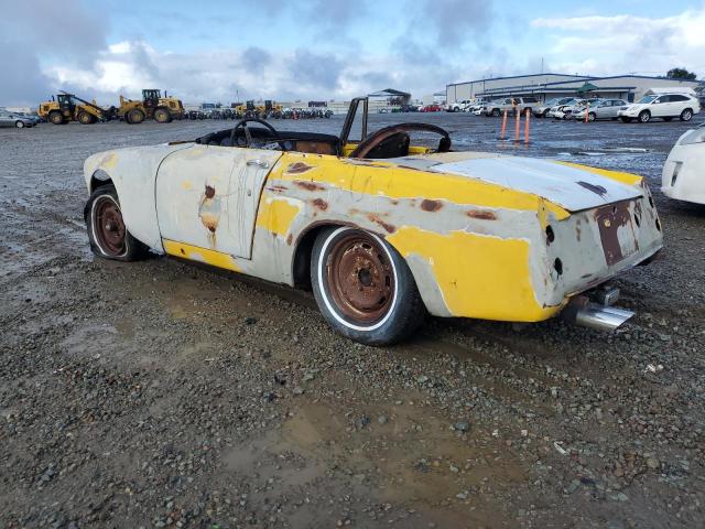 SPL31106529 - 1968 DATSUN 1600 YELLOW photo 2