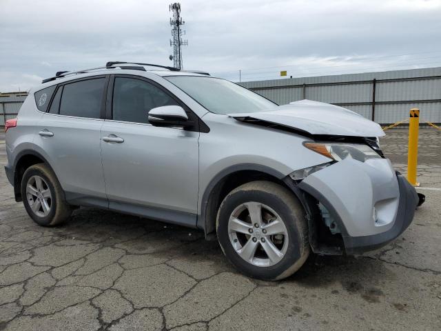 2T3WFREV5DW013250 - 2013 TOYOTA RAV4 XLE SILVER photo 4