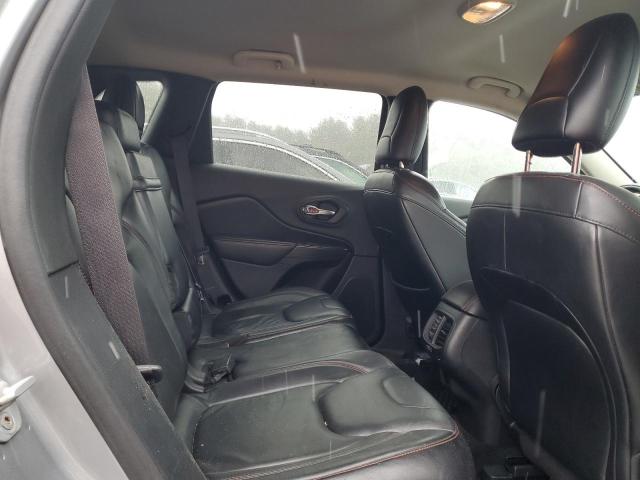 1C4PJMBB6EW109617 - 2014 JEEP CHEROKEE TRAILHAWK SILVER photo 11