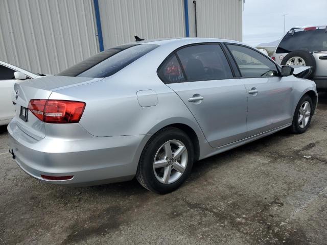 3VW2K7AJ3FM425573 - 2015 VOLKSWAGEN JETTA BASE SILVER photo 3