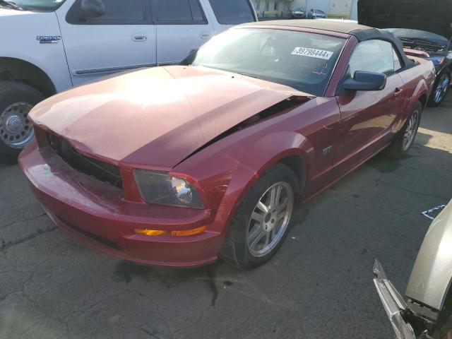 1ZVFT85H055198052 - 2005 FORD MUSTANG GT RED photo 1
