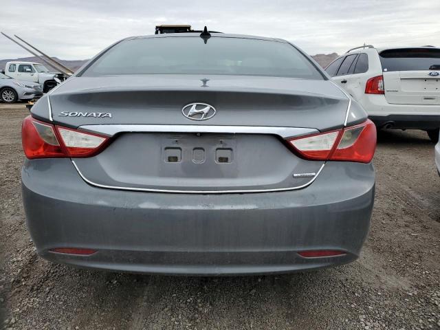 5NPEC4AC5CH415013 - 2012 HYUNDAI SONATA SE GRAY photo 6