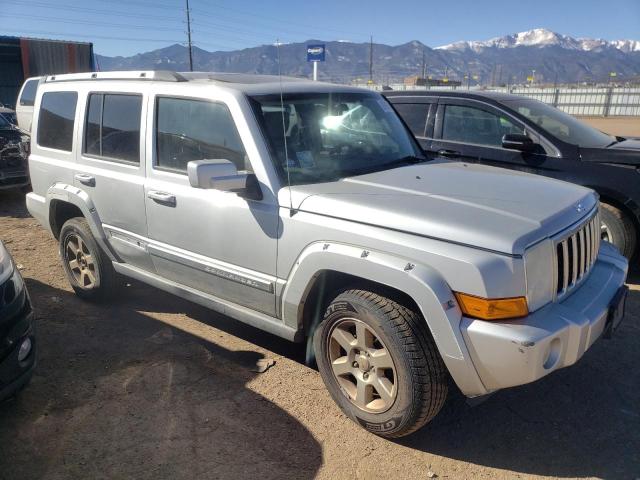 1J8HH68217C563175 - 2007 JEEP COMMANDER OVERLAND SILVER photo 4