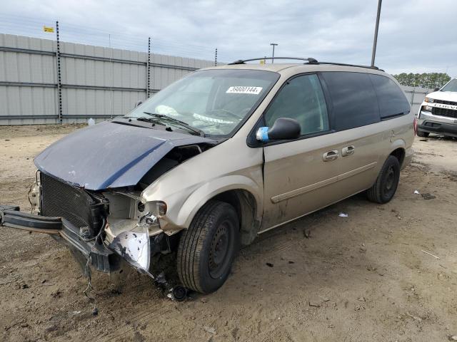 2004 CHRYSLER TOWN & COU LX, 