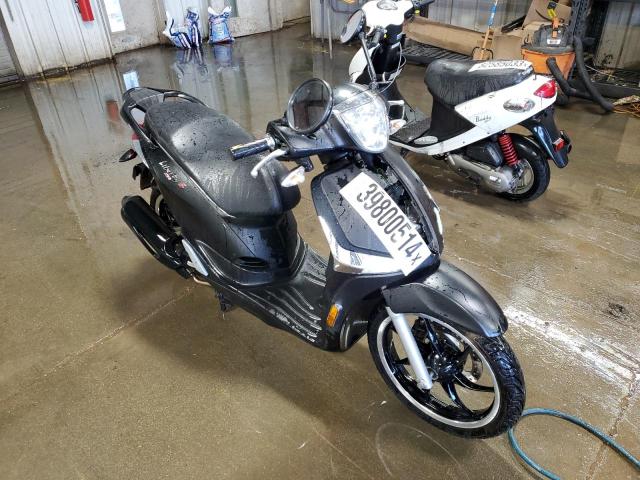 ZAPM898G1L7001491 - 2020 PIAGGIO SCOOTER BLACK photo 1