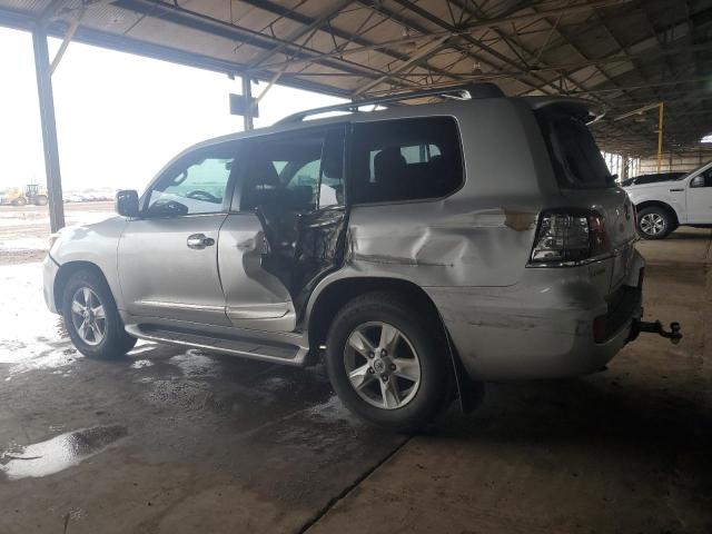 JTJHY00W384015268 - 2008 LEXUS LX 570 SILVER photo 2