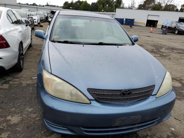 4T1BE32K04U846486 - 2004 TOYOTA CAMRY LE BLUE photo 5