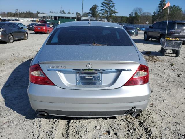 WDDDJ72X87A112685 - 2007 MERCEDES-BENZ CLS 550 SILVER photo 6