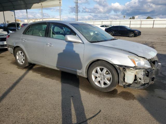 4T1BK36B77U215998 - 2007 TOYOTA AVALON XL SILVER photo 4