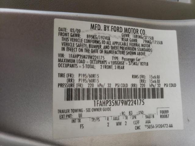 1FAHP35N79W224175 - 2009 FORD FOCUS SE SILVER photo 12