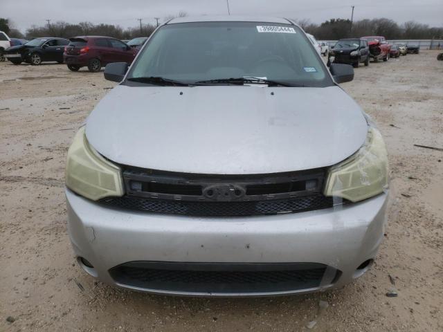 1FAHP35N79W224175 - 2009 FORD FOCUS SE SILVER photo 5