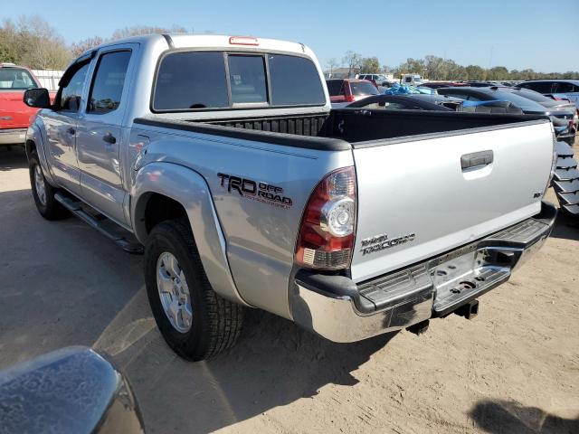 5TFLU4EN5DX058356 - 2013 TOYOTA TACOMA DOUBLE CAB SILVER photo 2