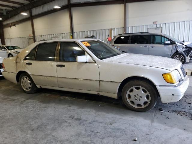 WDBGA51E9RA169877 - 1994 MERCEDES-BENZ S 500 WHITE photo 4