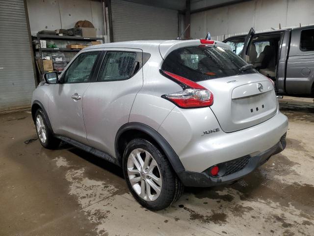 JN8AF5MR8HT704017 - 2017 NISSAN JUKE S SILVER photo 2