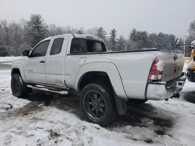 5TETU4GN0AZ680994 - 2010 TOYOTA TACOMA PRERUNNER ACCESS CAB SILVER photo 2