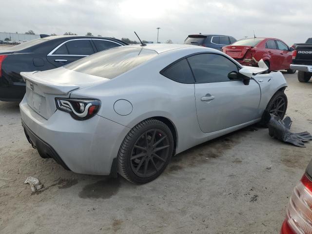 JF1ZNAA16D2711255 - 2013 TOYOTA SCION FR-S SILVER photo 3