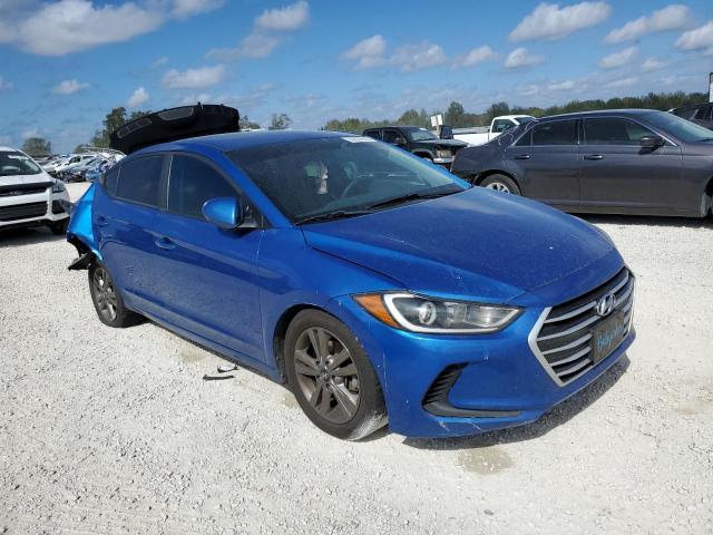 5NPD84LF8JH338574 - 2018 HYUNDAI ELANTRA SEL BLUE photo 4