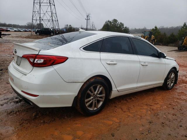 5NPE24AF4FH075967 - 2015 HYUNDAI SONATA SE WHITE photo 3