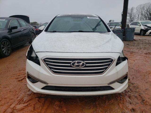 5NPE24AF4FH075967 - 2015 HYUNDAI SONATA SE WHITE photo 5