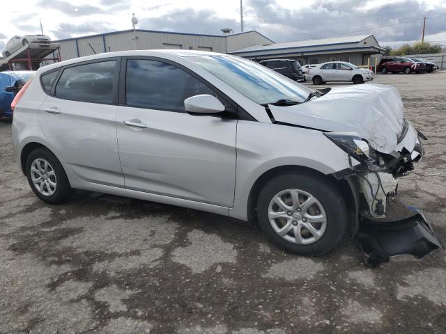 KMHCT5AE6DU122027 - 2013 HYUNDAI ACCENT GLS SILVER photo 4